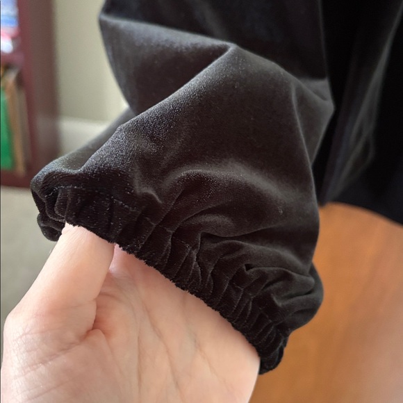 *NWT Talbots Elegant Black Velvet Velveteen Tunic Top Holiday Winter Festive - Picture 7 of 13